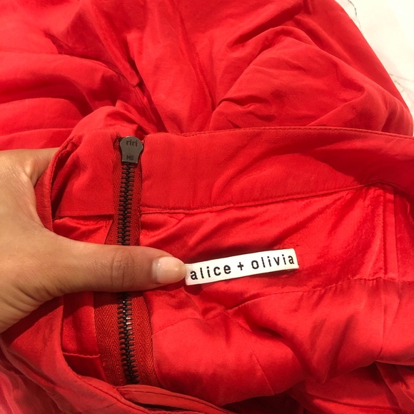 Alice and Olivia red ruched strapless dress - Picture 2 of 6